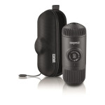 "Wacaco Nanopresso Nešiojamoji kavos aparatas juodas ir kelioninis krepšys"